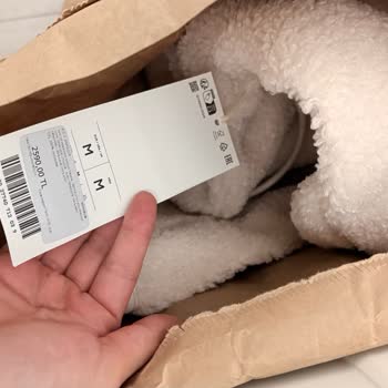 Oysho Hediye Paketi Ve Notun Eksik Gönderilmesi, Fiyat Etiketi Açık