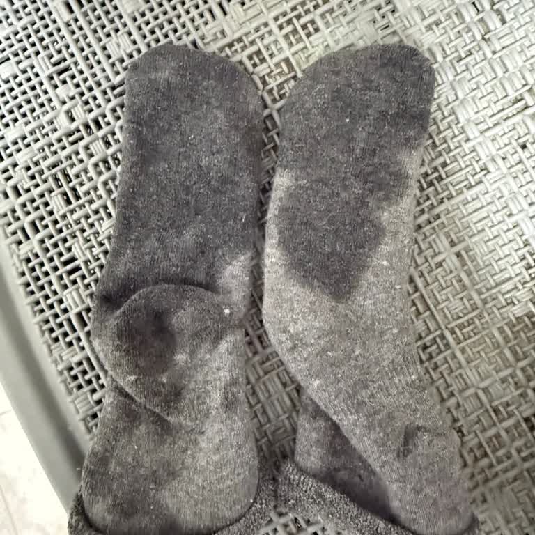 Buckhead Kar Botu Su Geçirmiyor Ve Kayıyor, Çocuğum Yaralandı: İade Talebi