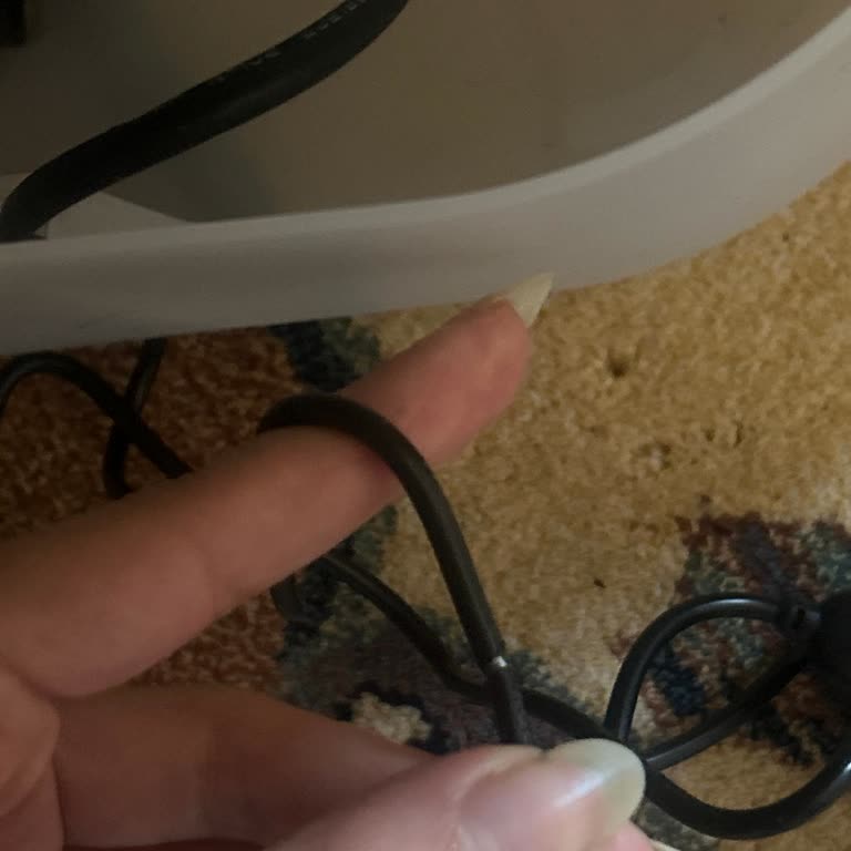 Akıllı Su Pınarı Çalışmıyor, Kablo Hasarlı Ve Satıcı İlgisizliği