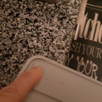 Derin Dondurucuya Uygun Reklamı Yanıltıcı Kapaklar Çatlayıp Kırıldı