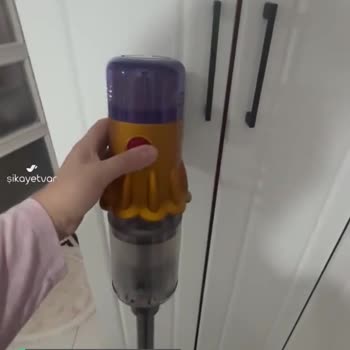 Dyson V12 Kendi Kendine Kapanıyor, Müşteri Hizmetleri Yardımcı Olmuyor