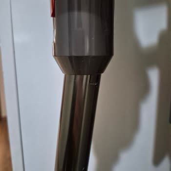 Dyson V12 Süpürge Borusu Stokta Değil, Net Çözüm Talep Ediyorum