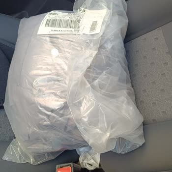 Dynamic İletişim Reklam'dan Yanlış Beden Montlar Ve Cevapsız Telefonlar