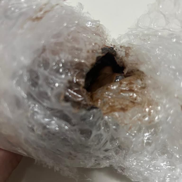 Epttavm Kırık Çikolatalı Fındık Ezmesi Ürünü İçin Değişim Talebi Ve Satıcıdan Cevap Yok