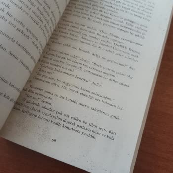 Kitapta Baskı Ve Mürekkep Hataları, Hızlı İade Ve Özür Talebi