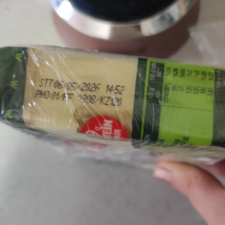 Muratbey Taze Kaşar Peynirinde Kimyasal Tat Ve Güven Sorunu