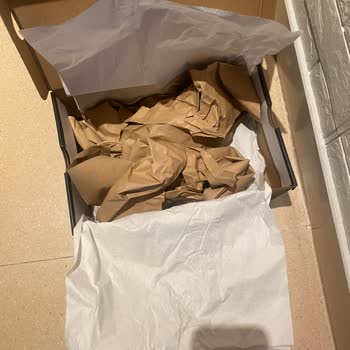 Nike Air Force 1 no entregadas, paquete manipulado y entregado vacío