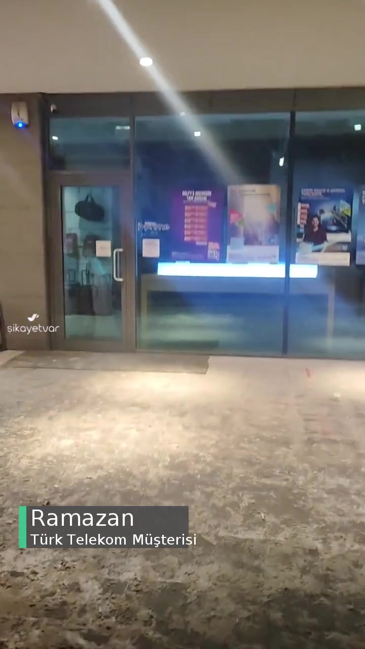 Türk Telekom Çalışma Saatlerinde Ulaşılamıyor! videonun kapak resmi