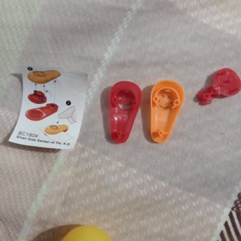 Kiddy Sürpriz Yumurtada Üretim Hatası: Oyuncak Birleştirilemiyor