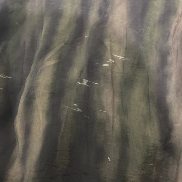 Zara'da İnce Kumaş Etekte Görünür İplik Sorunu Ve Fiş Olmadan İade Talebi