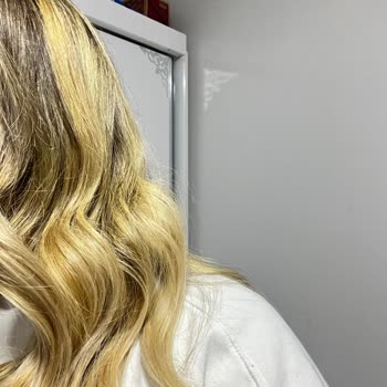 Kuaför Randevusunda Renk Sorunu ve İade Talebi