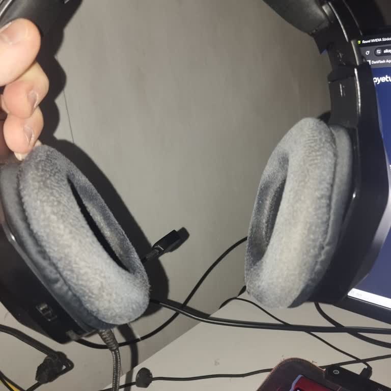 Rampage RM-K8 Kulaklık Pedleri Soyuldu, Koku Ve Kaşıntı Oluştu; Yedek Ped İsteği