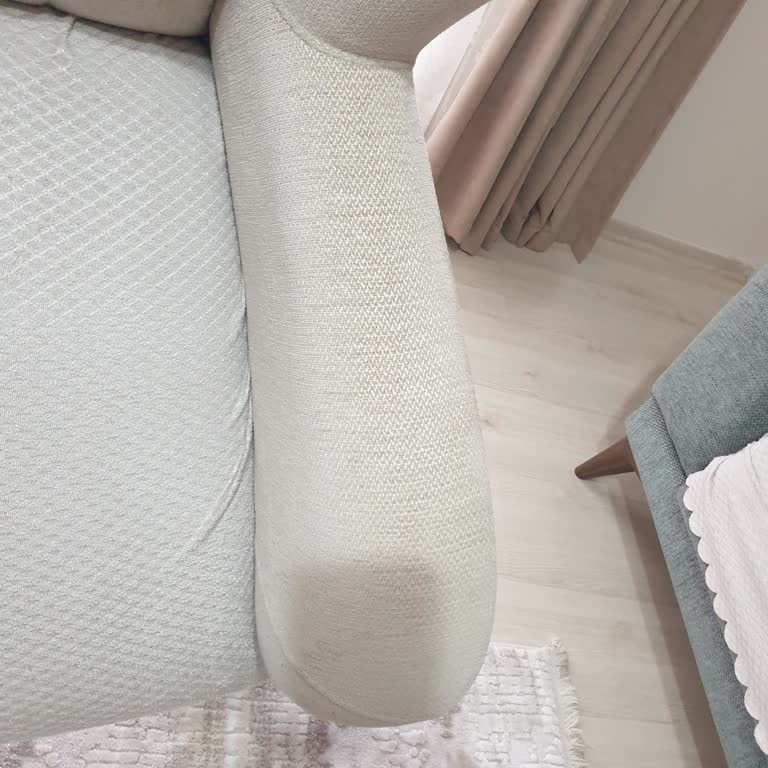 Kelebek Sofasındaki Döşeme Deformasyonu Ve Berjer Yayı Sorunu İçin Hızlı Çözüm Talebi