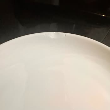 Ayıplı Değişim Ürünü Kırık Ve Uyumsuz Tabaklar Verilen Garanti Sözünün İhlali