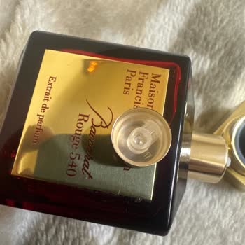 Sahte Parfüm Satın Alındı, Satıcı Yanıt Vermedi, İade Ve Değişim Talebi