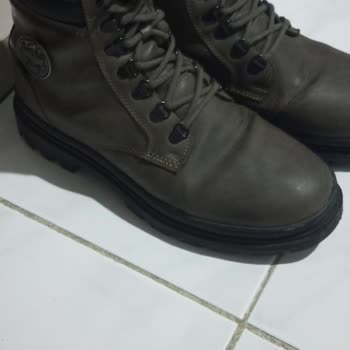 FLO Ayakkabı Ayıplı Botta Çatlama Ve Su Sızdırması İçin İade Talebi!