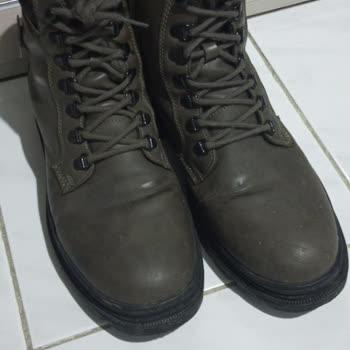 FLO Ayakkabı Ayıplı Botta Çatlama Ve Su Sızdırması İçin İade Talebi!