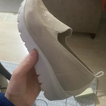 FLO Mağazasından Satın Alınan Polaris Ayakkabısının Erken Gevşemesi Ve Değişim Talebi