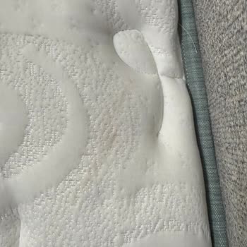 Doğtaş Çekmeköy Mağazasından Kusurlu Yatak, Karyola Ve Başlık Takımının Değişim Talebi