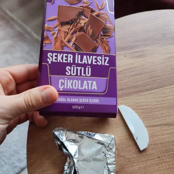 Detay Gıda Çikolatasından Plastik Parça Çıktı: Sağlık Ve Hijyen Endişesi