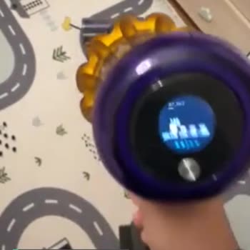 Dyson V15 Süpürme Esnasında Sürekli Duruyor