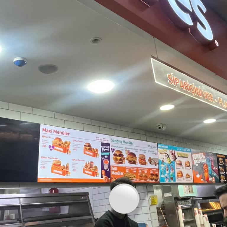 Popeyes AŞTİ Otogar Şubesinde Ekonomix Menüsü Kaldırıldı Ve Siparişler Sadece Gelecek Tarihlere Açık