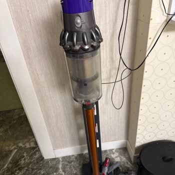 Dyson V10 Süpürge Performans Sorunu Ve Müşteri Hizmetlerinden Cevapsızlık