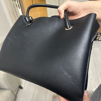 Boyner'den Valentino Çanta Renk Solması Ve Lekeler Garanti İncelemesinde Kabul Edilmedi