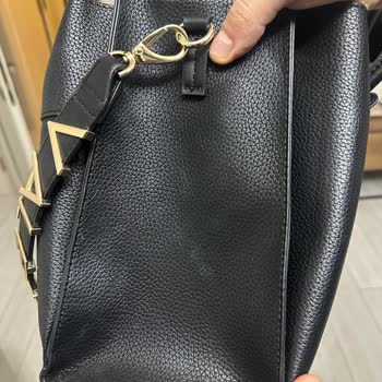 Boyner'den Valentino Çanta Renk Solması Ve Lekeler Garanti İncelemesinde Kabul Edilmedi