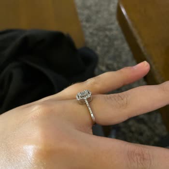 Tekrarlayan Taş Kararması Nedeniyle Yüzük Değişimi Talebi