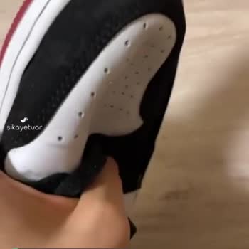Boomertr Kötü Kalitede Ayakkabı