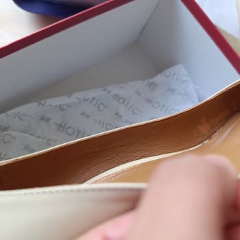 Hotiç Stiletto Ayakkabısının Bir Günde Bozulması Ve İade Sürecindeki Sorun