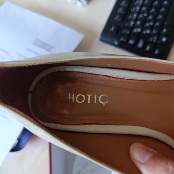 Hotiç Stiletto Ayakkabısının Bir Günde Bozulması Ve İade Sürecindeki Sorun