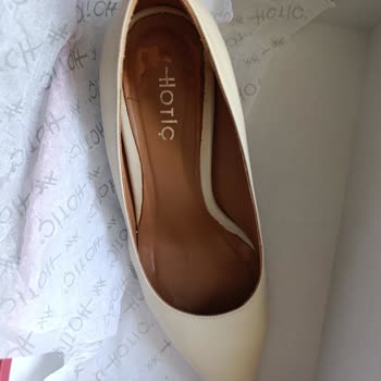 Hotiç Stiletto Ayakkabısının Bir Günde Bozulması Ve İade Sürecindeki Sorun