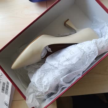 Hotiç Stiletto Ayakkabısının Bir Günde Bozulması Ve İade Sürecindeki Sorun