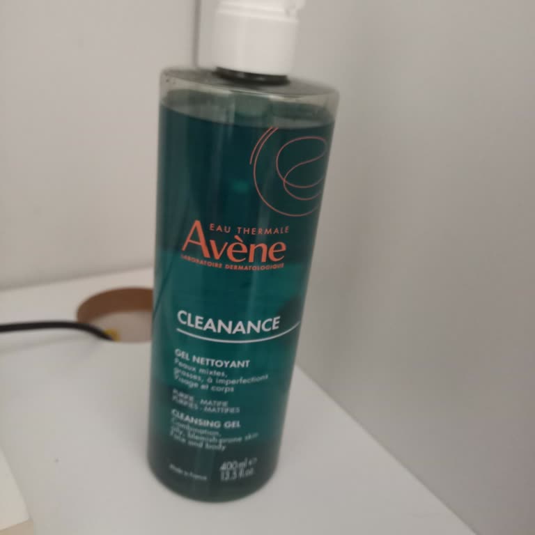 Avéne Cleanance Yüz Temizleme Jelinde Şiddetli Yanma Ve Kırmızılaşma