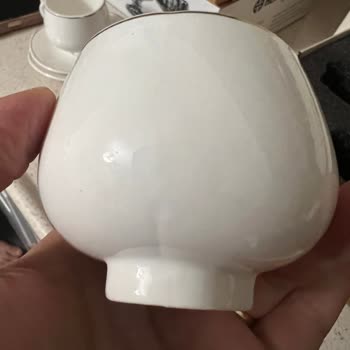 Şok Market’te Defolu Emsan Kahve Fincan Takımı, Değişim Talebi