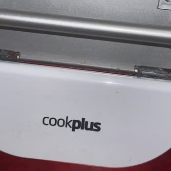 Karaca Cookplus Retro XXL Mısır Patlatma Makinesinin Kısa Sürede Paslanması Ve İade Talebi