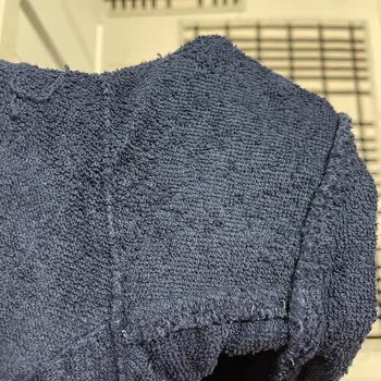 Bornozda Tüy Dökülmesi Ve Müşteri Hizmetlerinden Yanıtsızlık