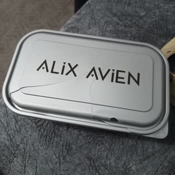 Kırık Kutu Ve Eksik Hediye Nedeniyle Mağduriyet