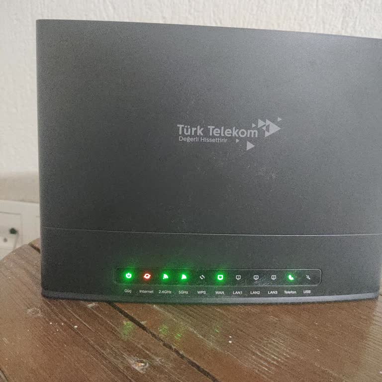 Yüksek Ücretli Fiber İnternette Sürekli Kesintiler Ve Mağduriyet