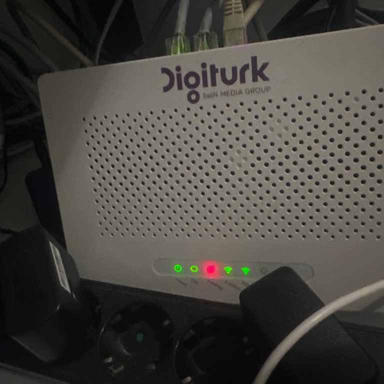 Akşam Ve Gece Saatlerinde Sürekli İnternet Kesintileri Ve Cevapsız Müşteri Hizmetleri