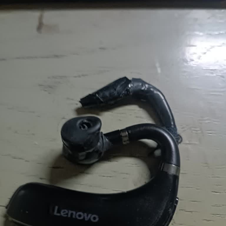 Lenovo Hx106 Kulaklıkta Mikrofon Yerleşimi Konuşma Kalitesini Düşürüyor