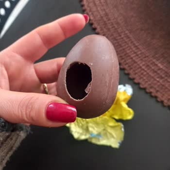 Global Gıda Yumurtoy Kokolin Yumurta Bozuk Çıktı