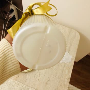 Kalitesiz Vazo Ve Görsel Yanıltması