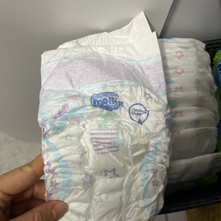 Molfix Hiper Ekonomik Bebek Bezinde Sızdırma Sorunu Ve İade Talebi