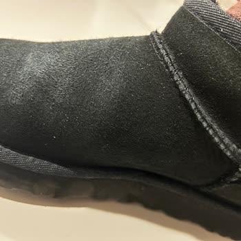 Migros Ekstra'dan Satın Alınan UGG Botta Hızlı Aşınma Ve Beyazlama: İade Talebi