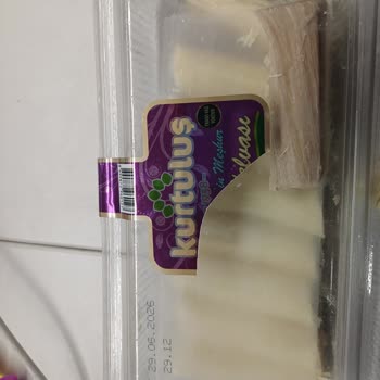 Kurtuluş Kuruyemiş Met Helvasında Saç Benzeri Kıl Tespiti Ve Hijyen Şikayeti