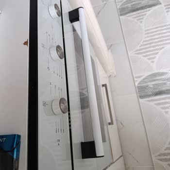 Kumtel Fırın Kapısı Tam Kapanmıyor Ve Su Sızdırıyor, Dolap Zarar Gördü, İade Talebi