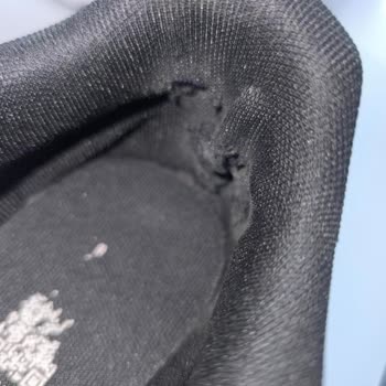 Kısa Sürede Ayakkabıda Yırtılma Ve Deformasyon, Değişim Talebi